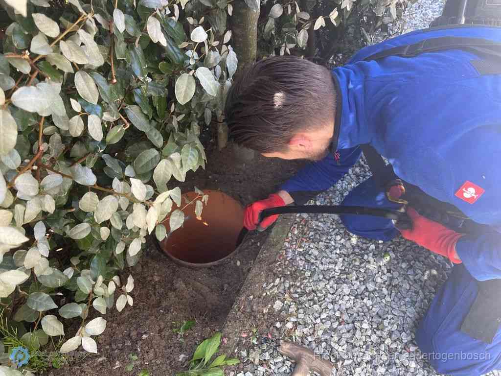 Verstopt Riool Ontstoppen s-Hertogenbosch Verstopt Riool Ontstoppen s-Hertogenbosch